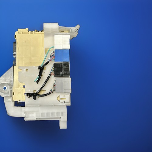Multiplex fuse relay junction - multiplex,